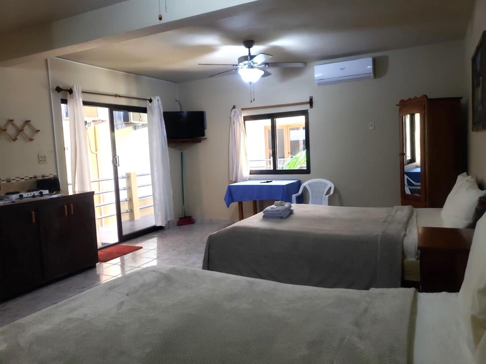 Beach Side Condos Caye Caulker By Ccvh Exterior foto